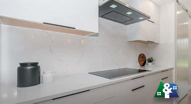 Backsplash with countertop solid surface material